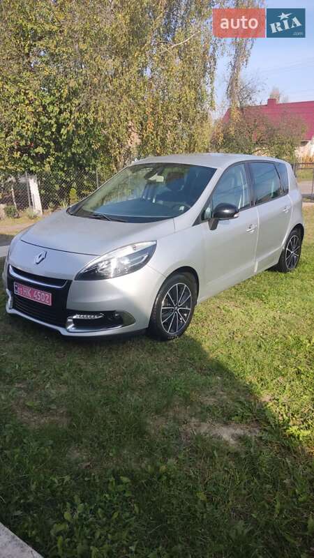 Мінівен Renault Scenic 2012 в Луцьку