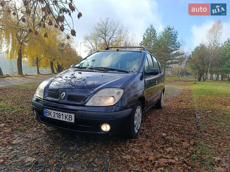 Минивэн Renault Scenic 2000 в Ровно