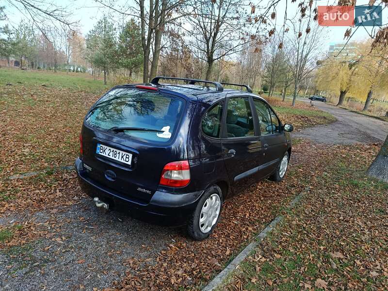 Минивэн Renault Scenic 2000 в Ровно