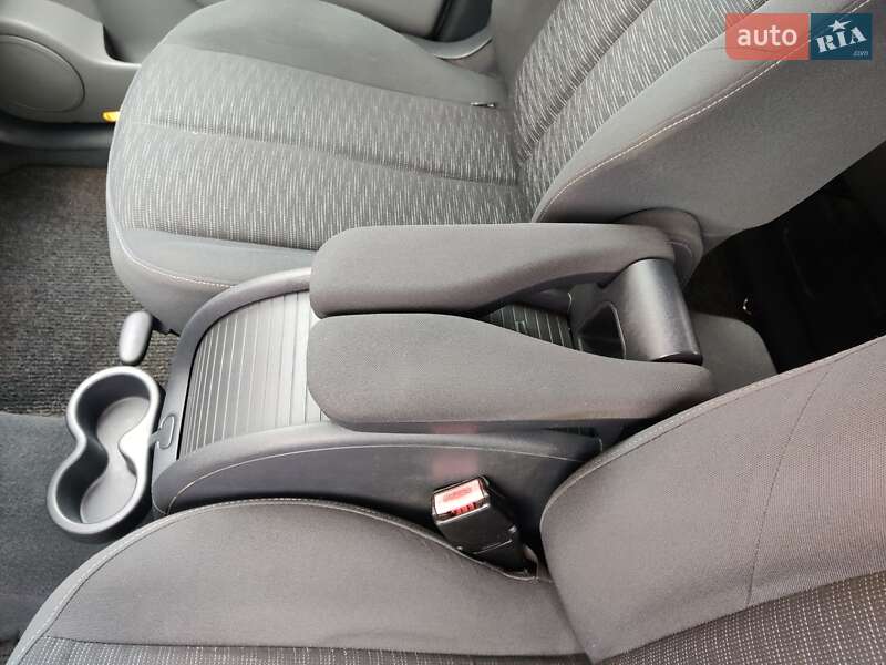 Минивэн Renault Scenic 2006 в Нововолынске фото 19 Минивэн Renault Scenic 2006 в Нововолынске