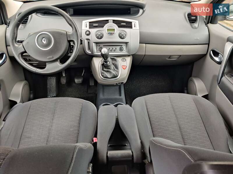 Минивэн Renault Scenic 2006 в Нововолынске фото 18 Минивэн Renault Scenic 2006 в Нововолынске