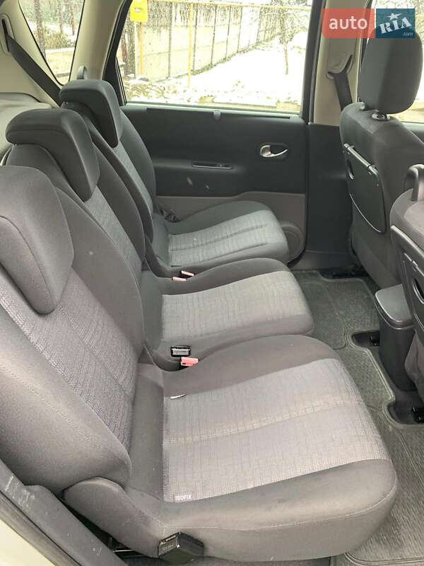 Минивэн Renault Scenic 2006 в Ивано-Франковске фото 18 Минивэн Renault Scenic 2006 в Ивано-Франковске