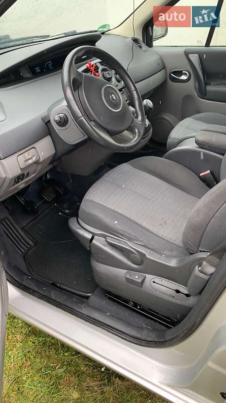 Минивэн Renault Scenic 2006 в Ивано-Франковске фото 33 Минивэн Renault Scenic 2006 в Ивано-Франковске