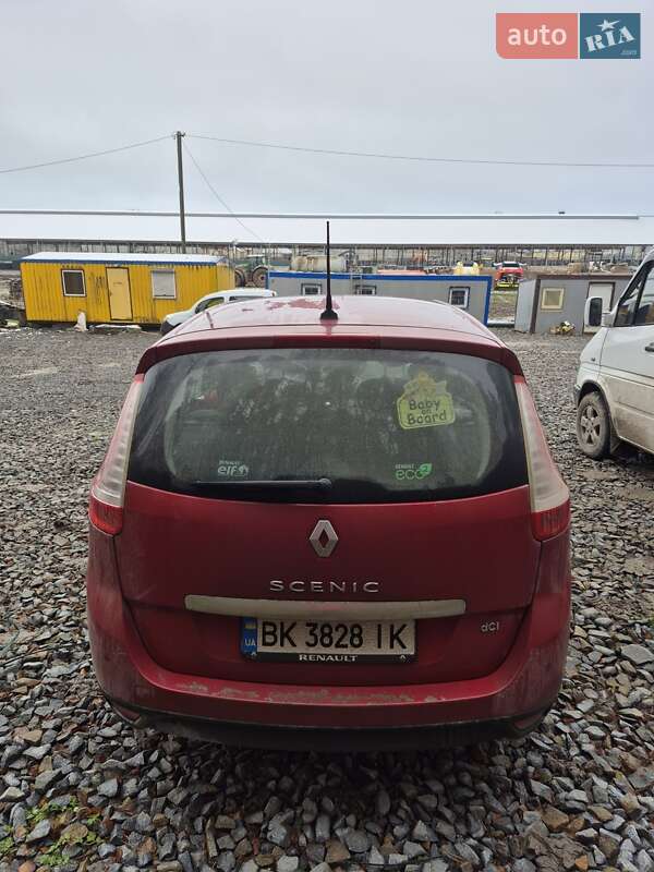 Renault Scenic 2012
