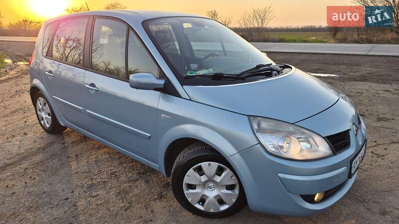 Минивэн Renault Scenic 2007 в Николаеве