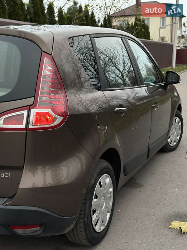 Минивэн Renault Scenic 2010 в Дубно фото 13 Минивэн Renault Scenic 2010 в Дубно