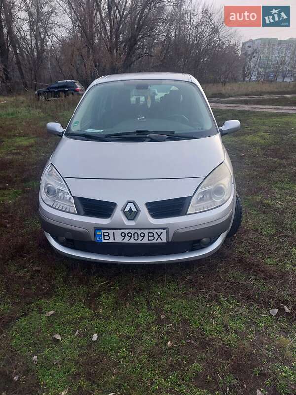 Минивэн Renault Scenic 2006 в Полтаве