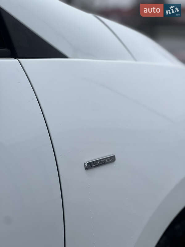 Минивэн Renault Scenic 2014 в Виннице