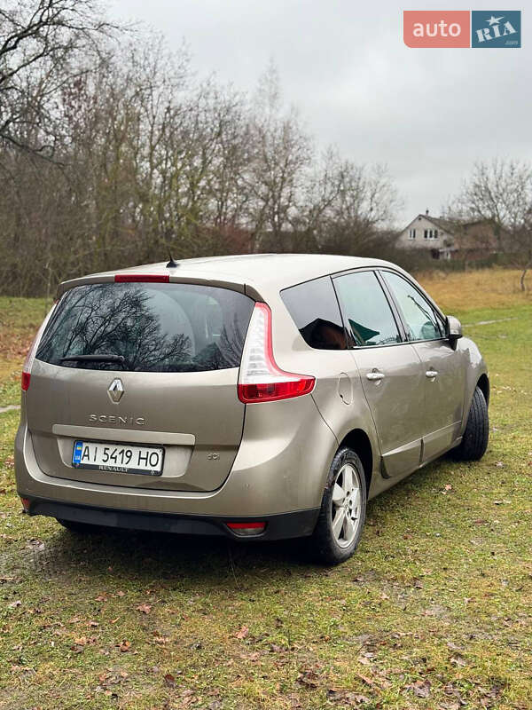 Минивэн Renault Scenic 2012 в Белой Церкви