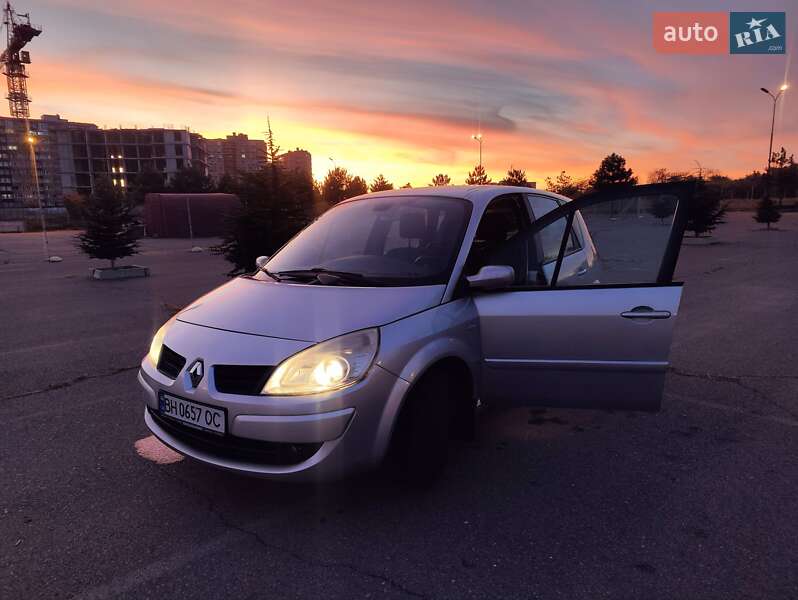 Мінівен Renault Scenic 2007 в Одесі
