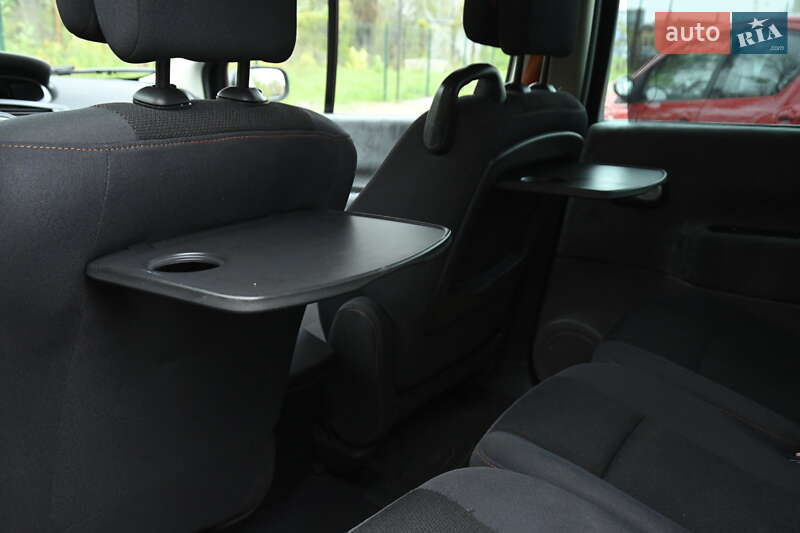 Мінівен Renault Scenic 2008 в Бердичеві