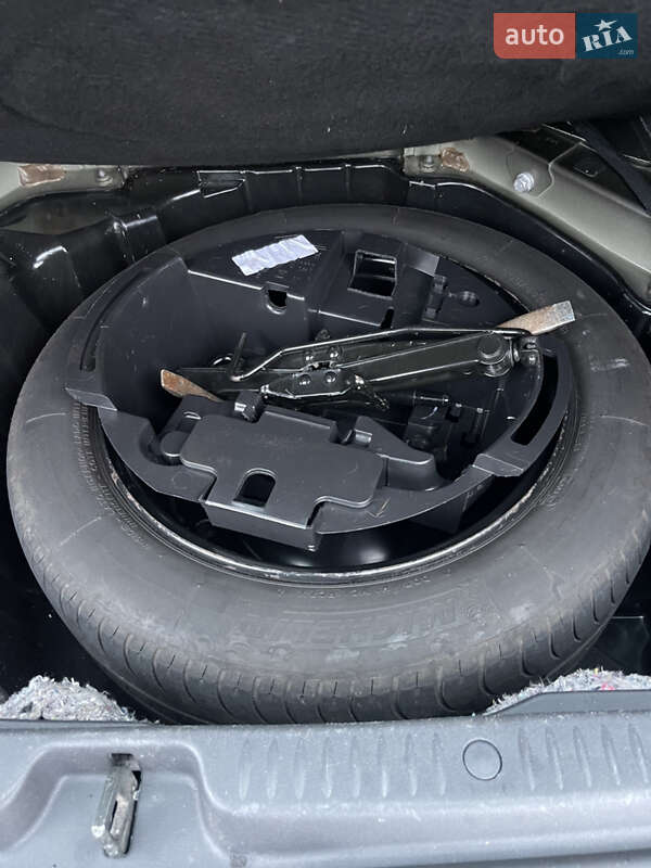 Минивэн Renault Scenic 2008 в Ровно