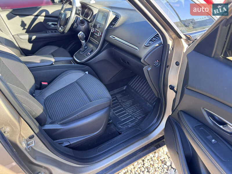 Мінівен Renault Scenic 2018 в Івано-Франківську фото 41 Мінівен Renault Scenic 2018 в Івано-Франківську