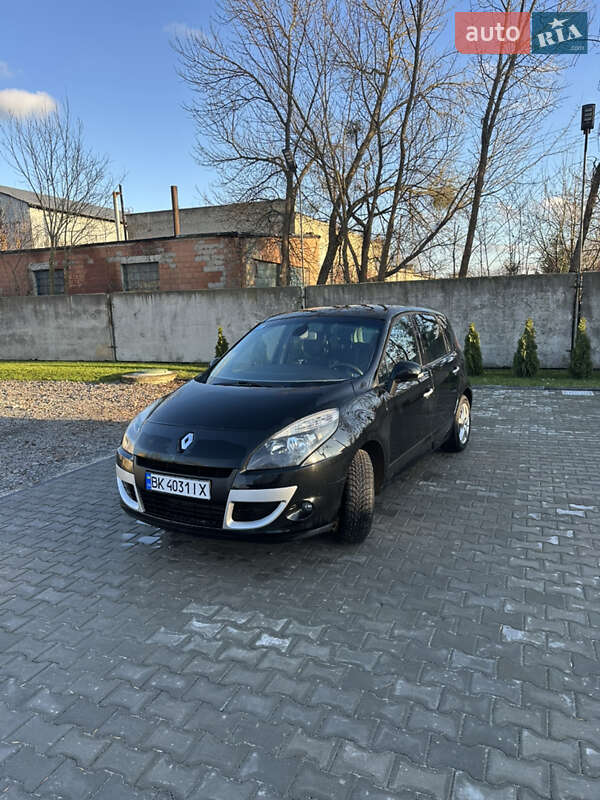 Мінівен Renault Scenic 2011 в Костопілі