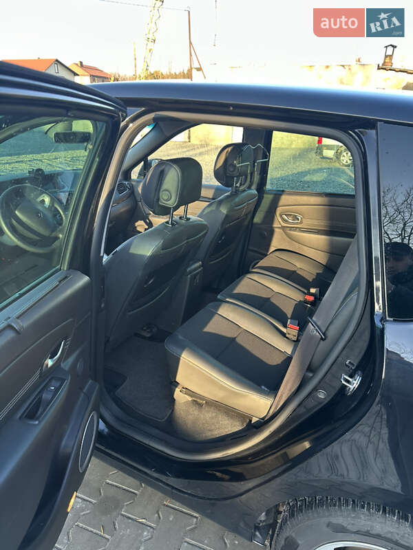 Мінівен Renault Scenic 2011 в Костопілі