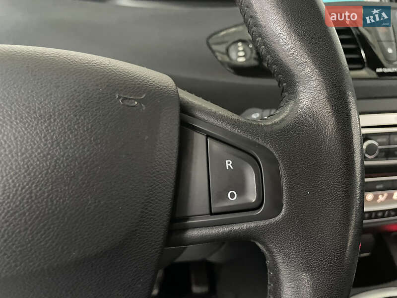 Минивэн Renault Scenic 2013 в Стрые