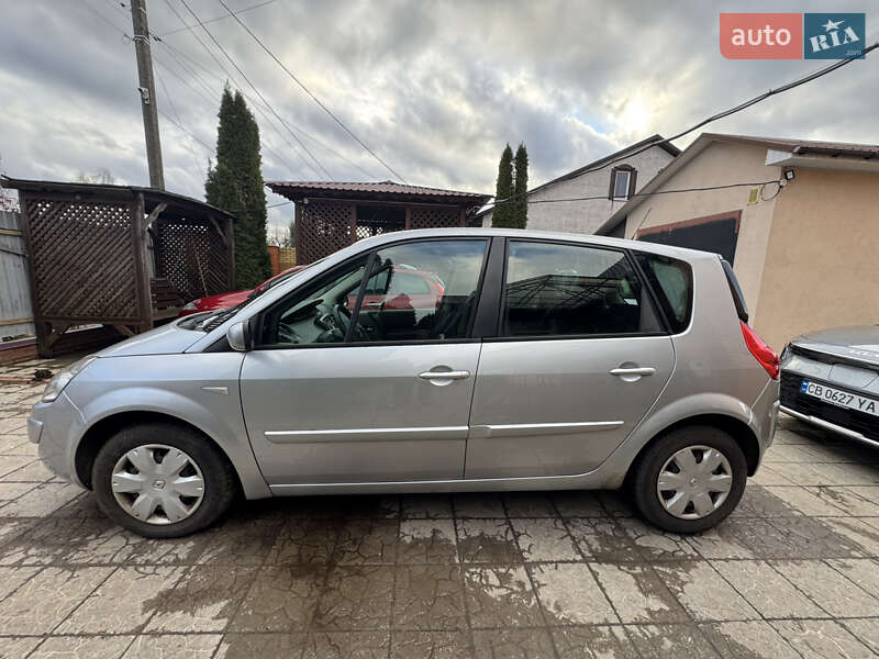 Минивэн Renault Scenic 2007 в Чернигове