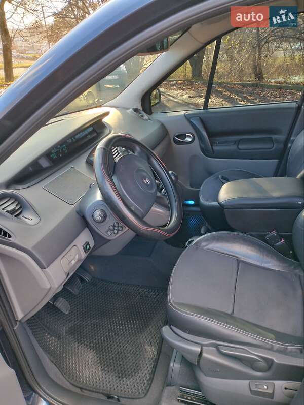 Мінівен Renault Scenic 2007 в Рівному