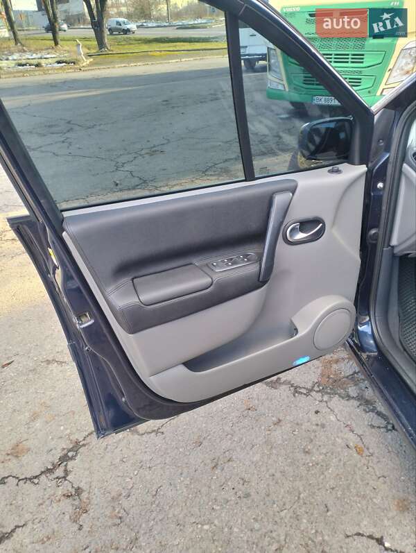 Мінівен Renault Scenic 2007 в Рівному
