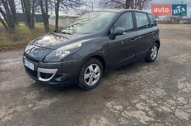 Минивэн Renault Scenic 2010 в Черновцах