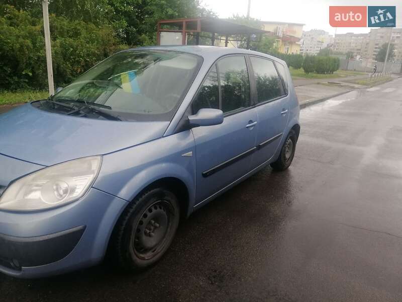 Мінівен Renault Scenic 2005 в Луцьку