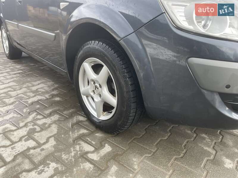 Минивэн Renault Scenic 2008 в Стрые