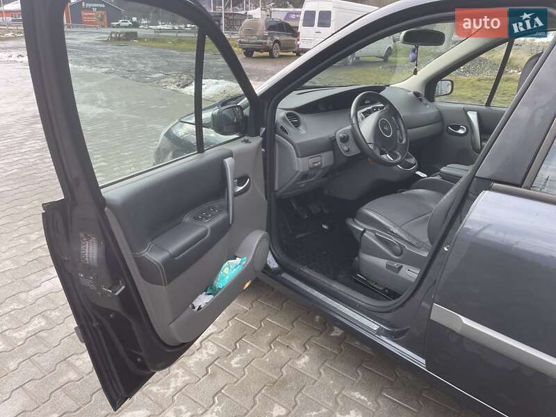 Минивэн Renault Scenic 2008 в Стрые
