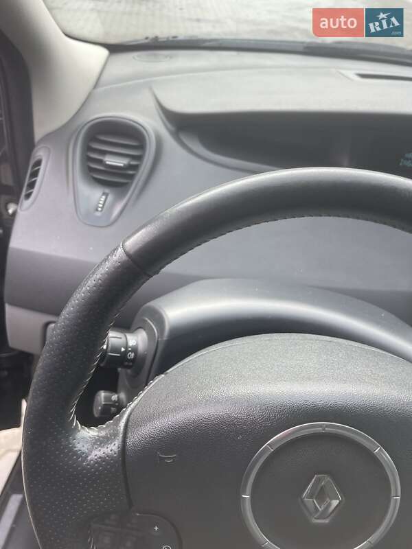 Минивэн Renault Scenic 2008 в Стрые