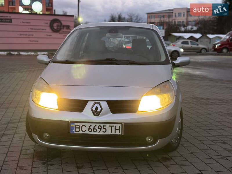 Мінівен Renault Scenic 2006 в Дрогобичі