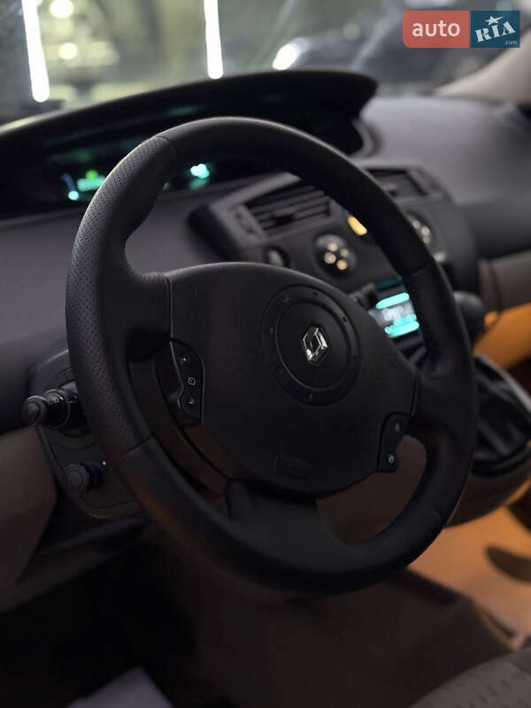 Мінівен Renault Scenic 2006 в Дрогобичі