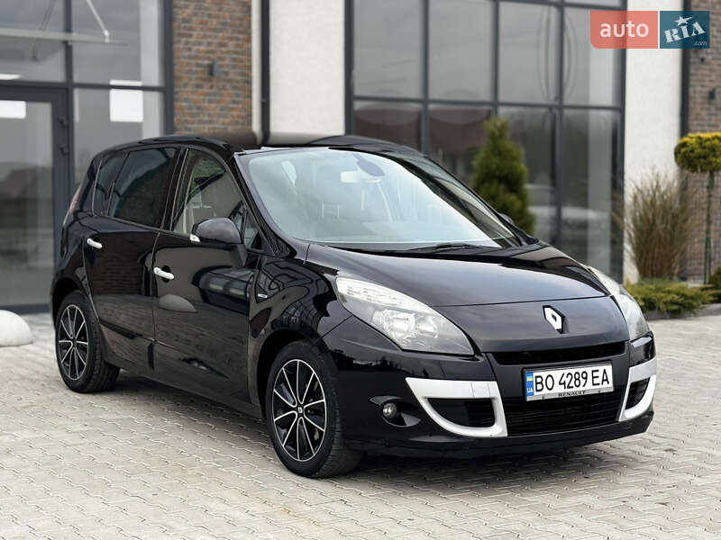 Мінівен Renault Scenic 2011 в Тернополі