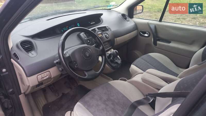 Мінівен Renault Scenic 2006 в Тернополі