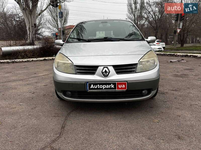 Мінівен Renault Scenic 2005 в Запоріжжі