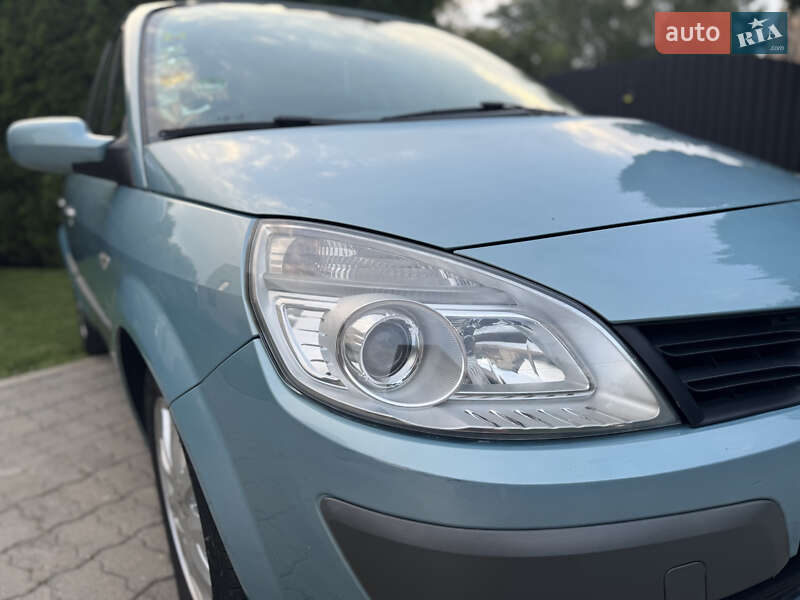 Мінівен Renault Scenic 2007 в Луцьку