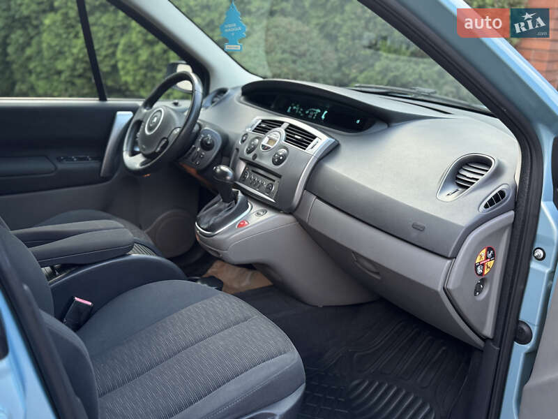 Мінівен Renault Scenic 2007 в Луцьку