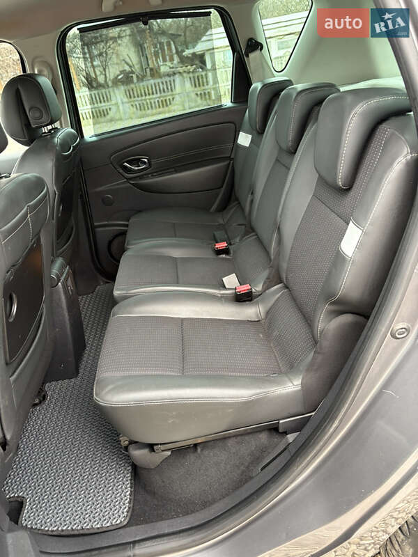 Мінівен Renault Scenic 2013 в Івано-Франківську