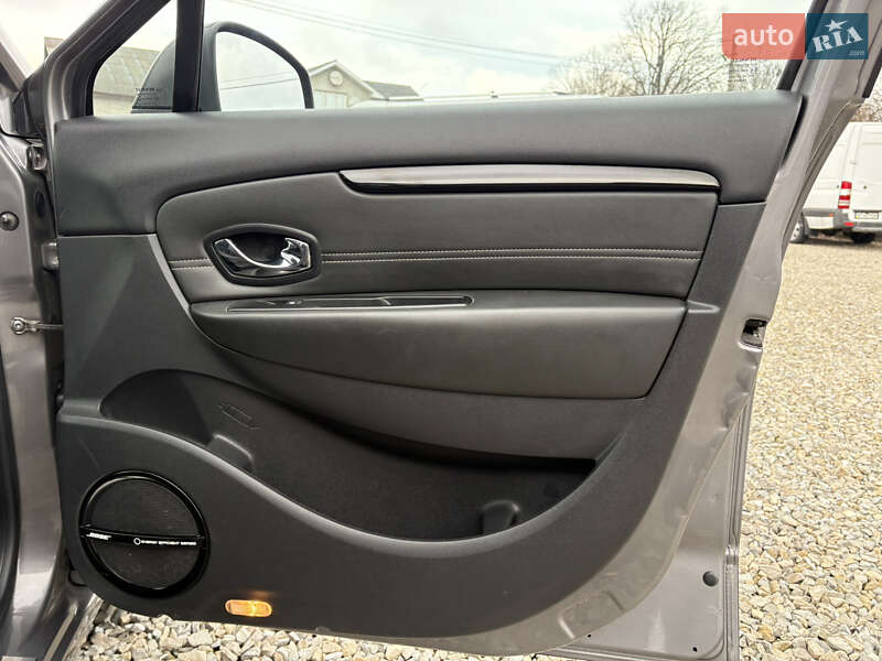 Мінівен Renault Scenic 2013 в Івано-Франківську