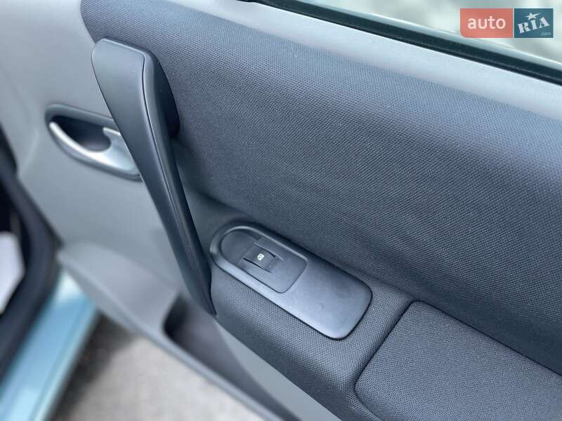 Мінівен Renault Scenic 2008 в Сумах фото 42 Мінівен Renault Scenic 2008 в Сумах