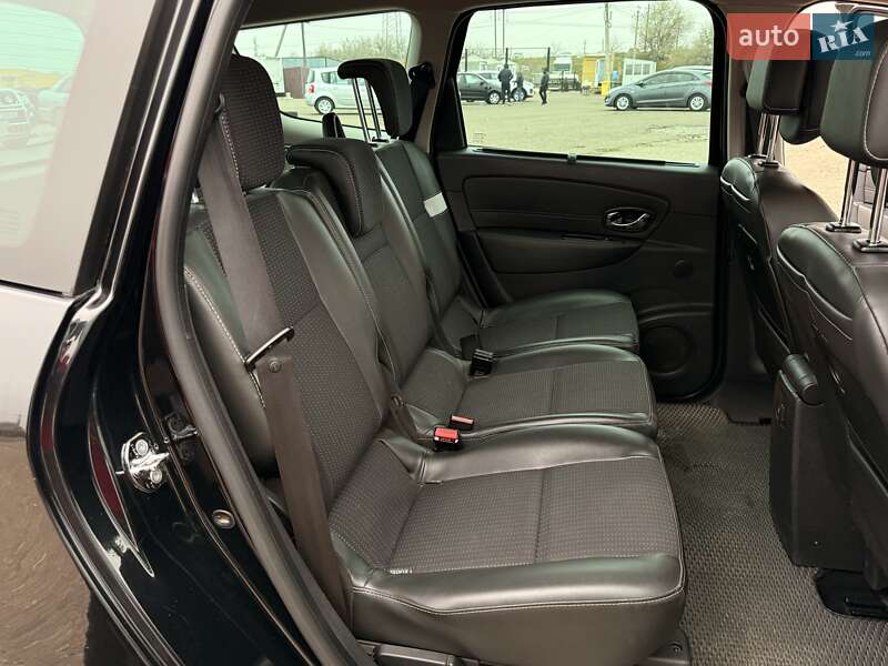 Минивэн Renault Scenic 2012 в Одессе