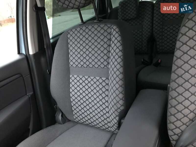 Мінівен Renault Scenic 2010 в Старокостянтинові