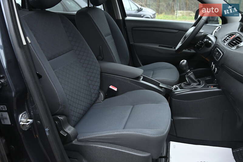 Мінівен Renault Scenic 2009 в Бердичеві фото 38 Мінівен Renault Scenic 2009 в Бердичеві