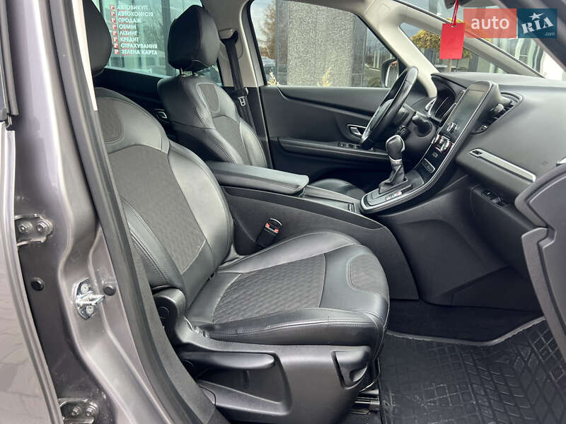 Мінівен Renault Scenic 2018 в Ужгороді