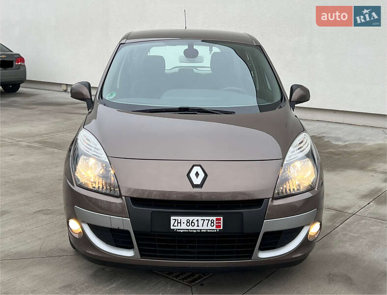Минивэн Renault Scenic 2011 в Луцке фото 33 Минивэн Renault Scenic 2011 в Луцке