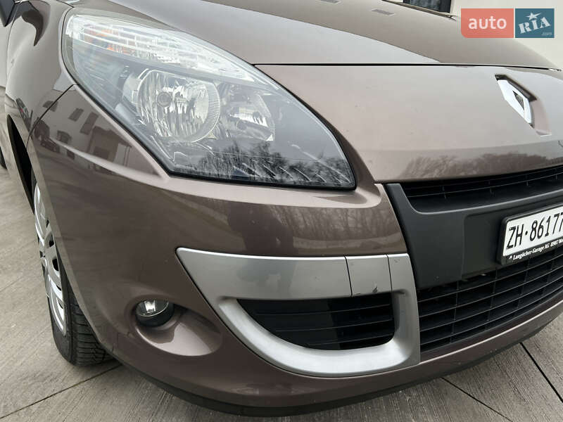 Минивэн Renault Scenic 2011 в Луцке фото 41 Минивэн Renault Scenic 2011 в Луцке
