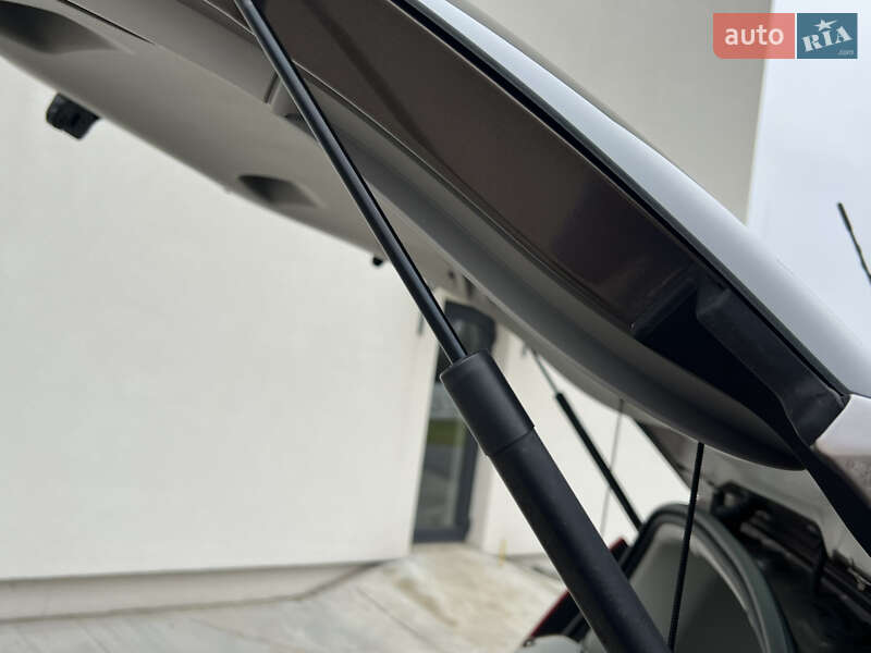 Минивэн Renault Scenic 2011 в Луцке фото 132 Минивэн Renault Scenic 2011 в Луцке