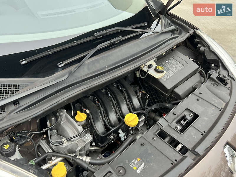 Минивэн Renault Scenic 2011 в Луцке фото 159 Минивэн Renault Scenic 2011 в Луцке