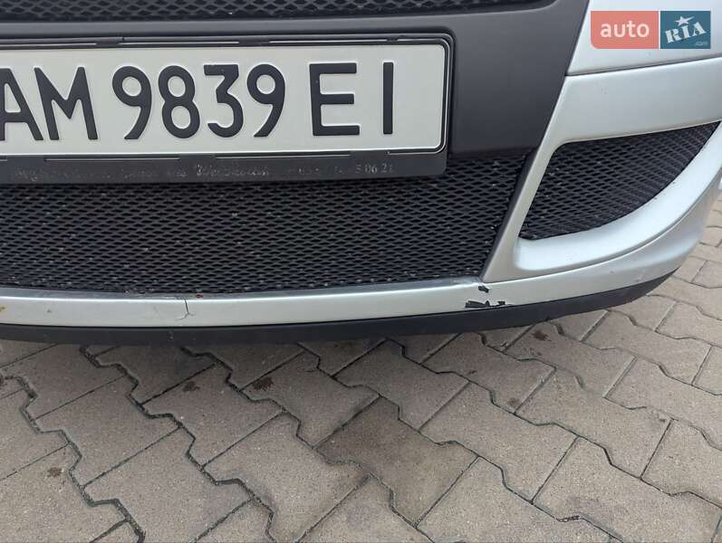 Мінівен Renault Scenic 2010 в Житомирі