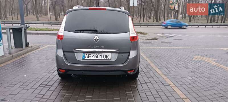 Мінівен Renault Scenic 2013 в Дніпрі