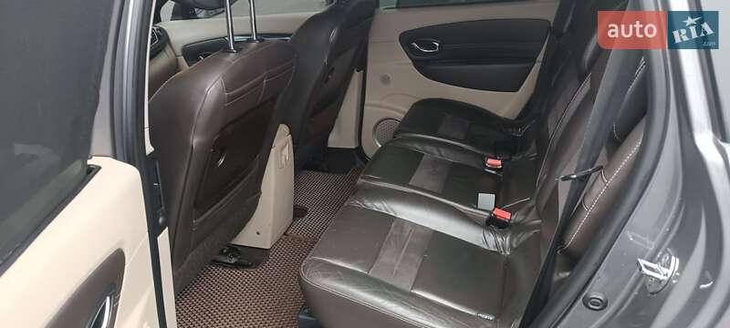Мінівен Renault Scenic 2013 в Дніпрі