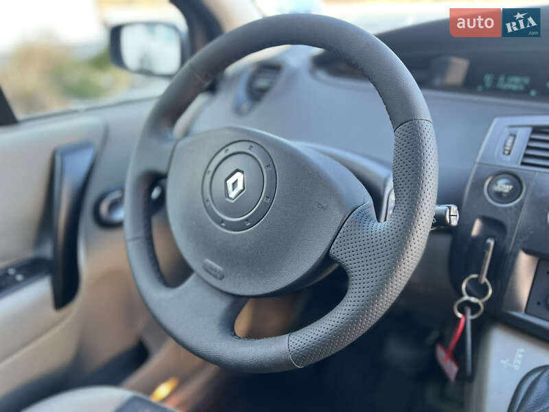 Минивэн Renault Scenic 2005 в Луцке фото 27 Минивэн Renault Scenic 2005 в Луцке